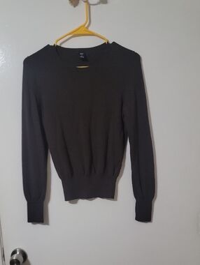 GAP Womens Brown Crewneck Sweater